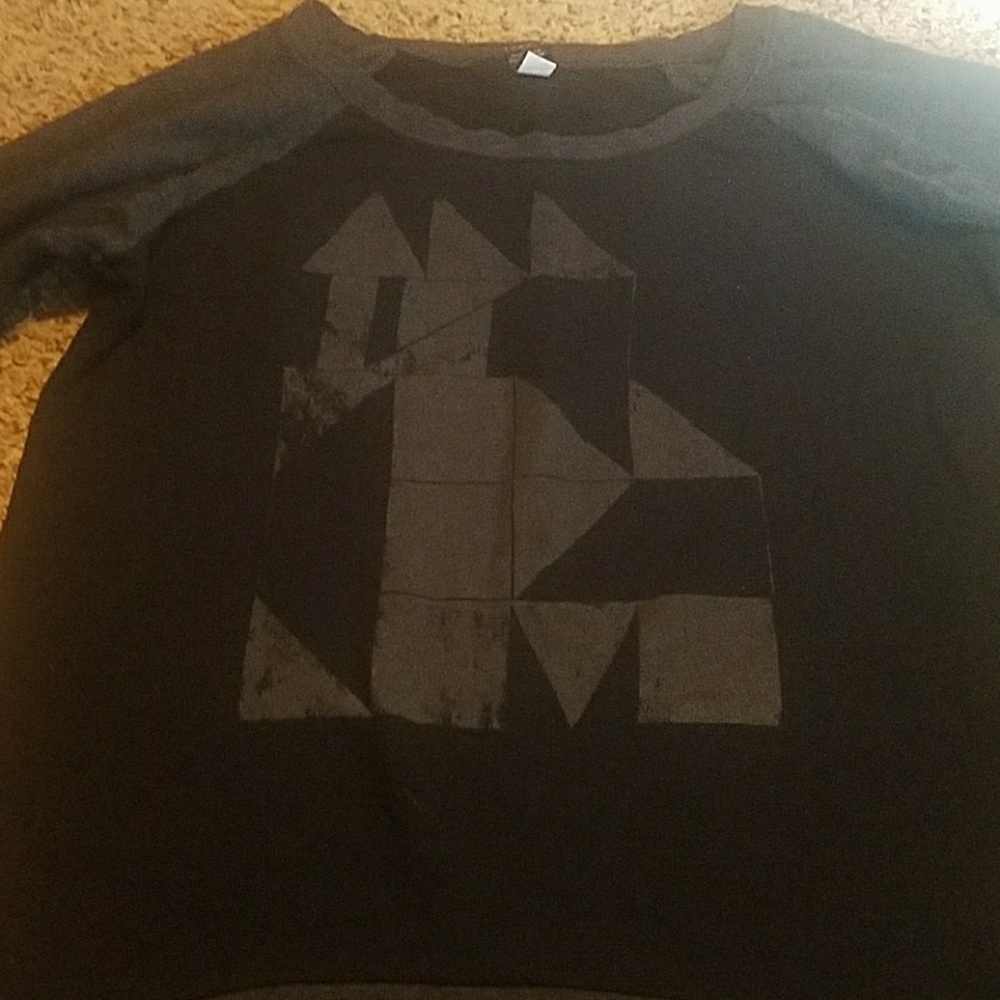 Torrid top - Picture 2 of 3